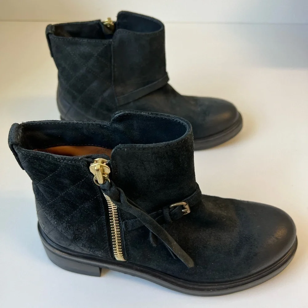 Buttero Side Zip Up Booties. Excellent Condition. Size 7